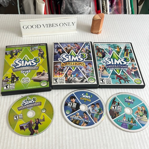 The Sims 3 PC High End Loft Stuff Pack & Ambitions & Generations Expansion Packs - Picture 12 of 12